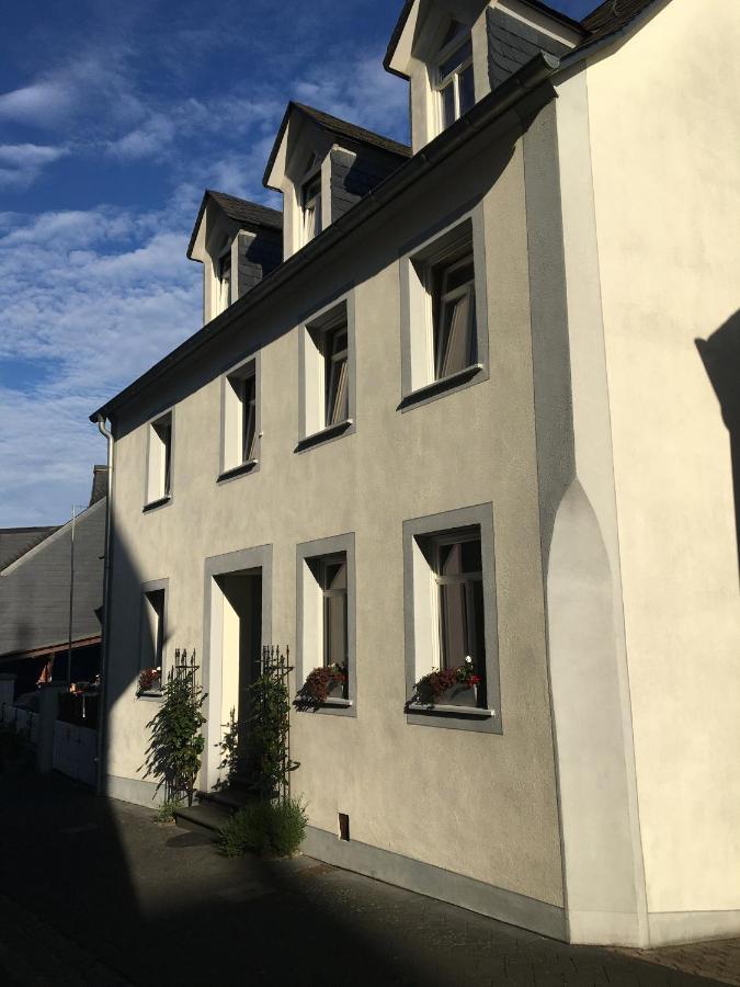 Ferienwohnung Rabennest Hatzenport Exterior photo